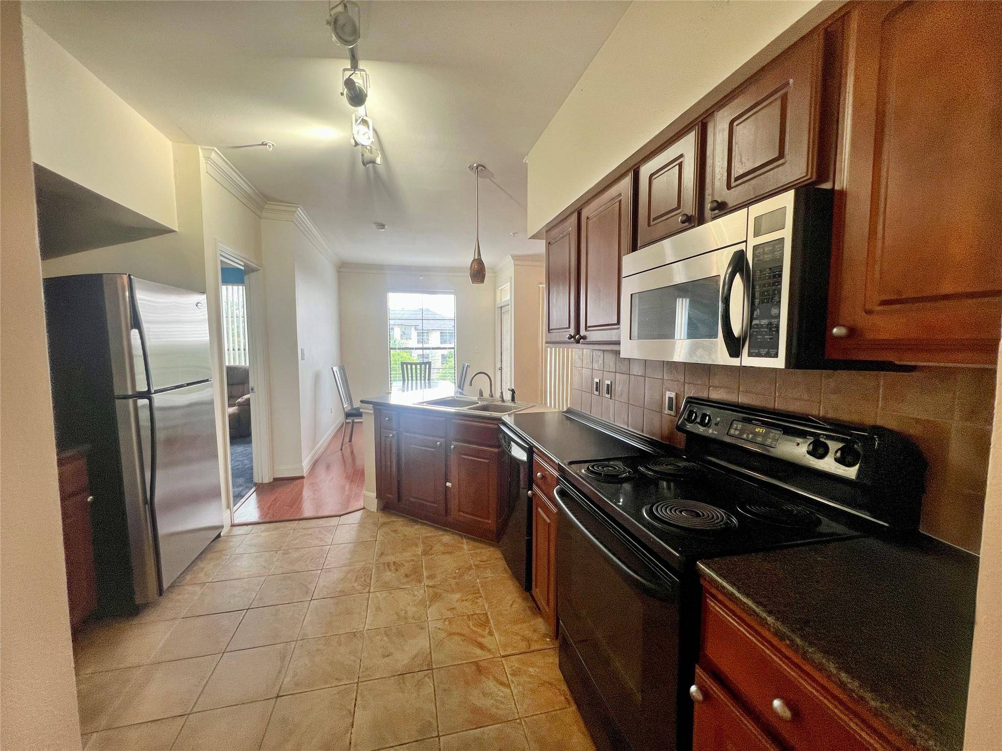 Austin, TX 78735,7701 Rialto BLVD #1328