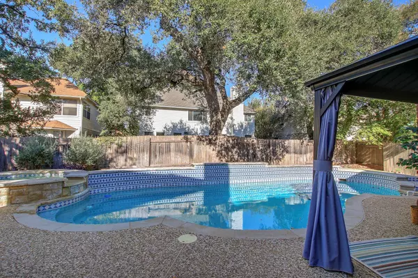 10204 Prism DR, Austin, TX 78726