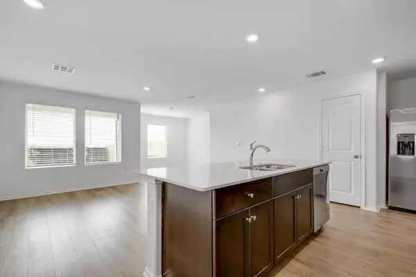 Del Valle, TX 78617,7321 Spotted Leaf WAY