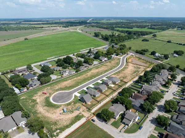 Smithville, TX 78957,325 String Prairie Way Lot 12