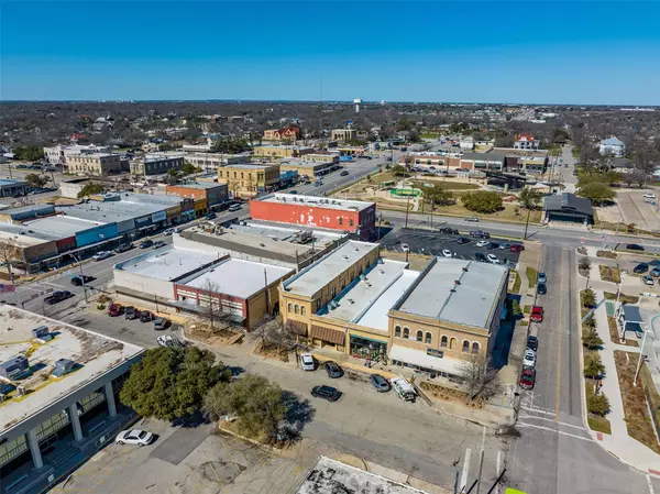 Taylor, TX 76574,113 & 115 E 3rd ST