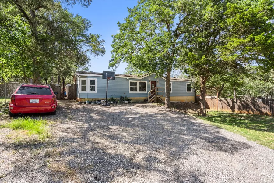 176 Live oak DR, Cedar Creek, TX 78612