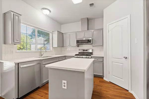 Round Rock, TX 78665,1704 Fort Grant DR