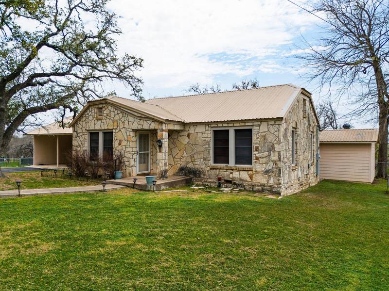 1003 N Ridge ST, Lampasas, TX 76550