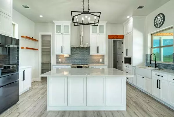 Flatonia, TX 78941,000 Patterson RD