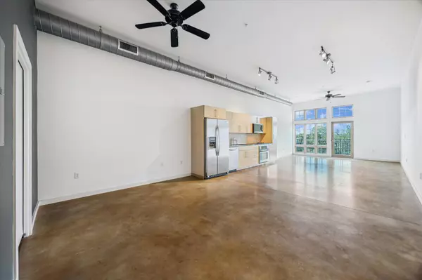 Austin, TX 78702,2235 E 6th ST #408