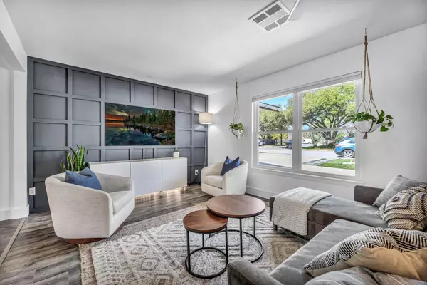 Austin, TX 78757,2805 Silverway DR