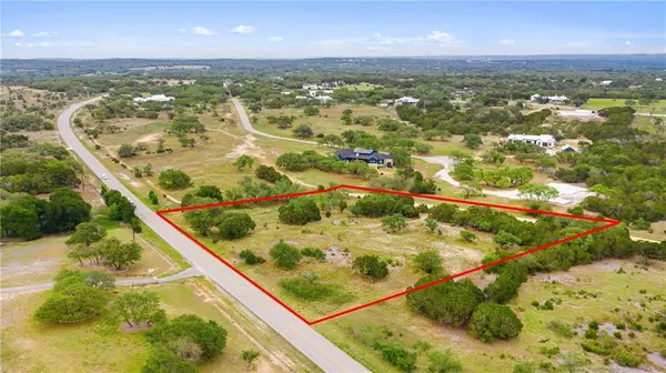 2205 W Fitzhugh RD,  Dripping Springs,  TX 78620