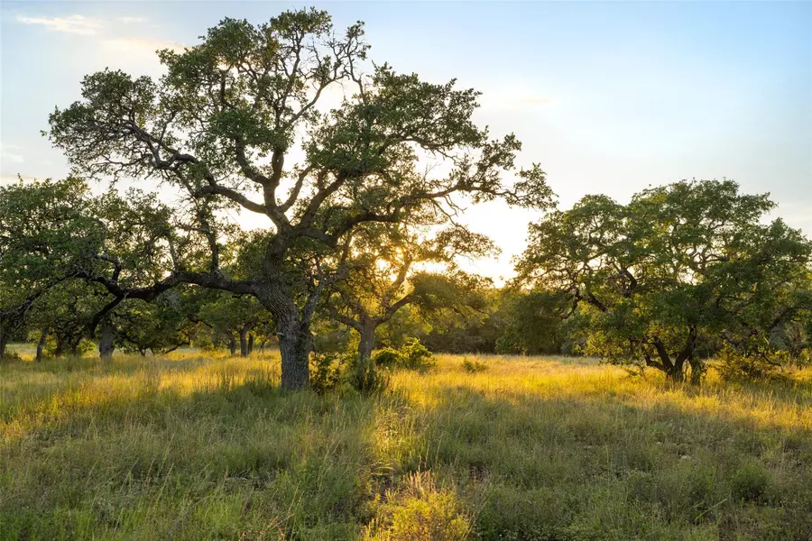 5776-10 RM 165, Blanco, TX 78606