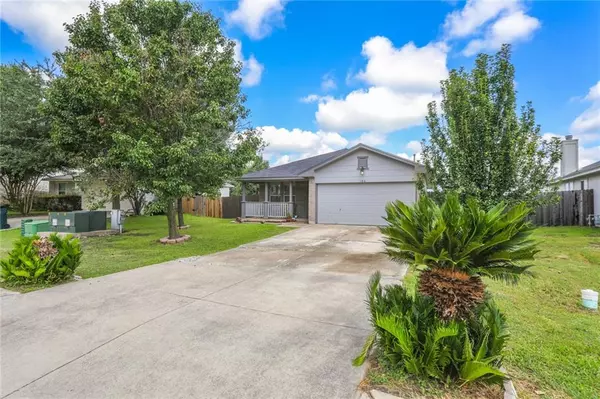 184 Goddard, Kyle, TX 78640