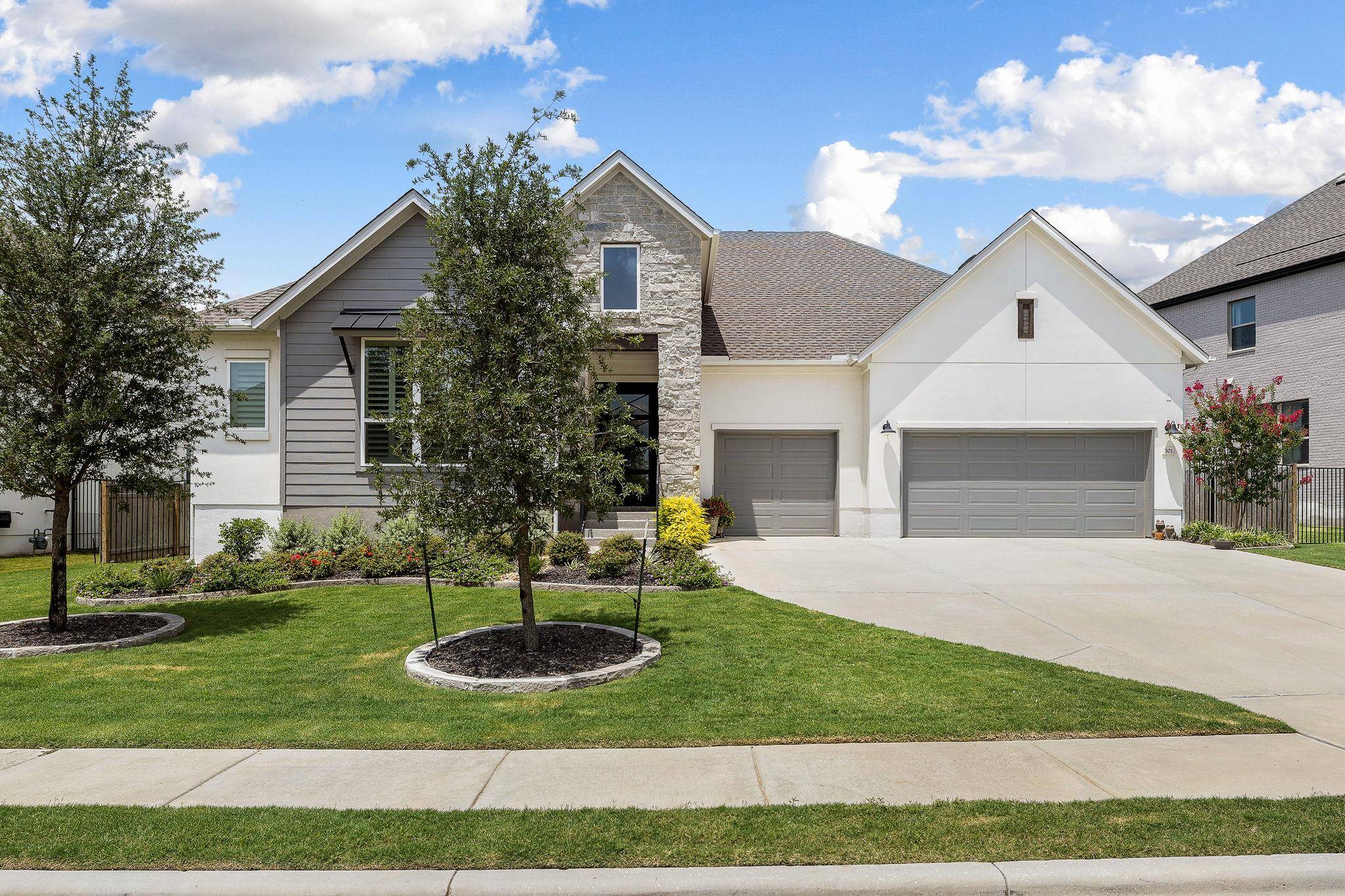 Liberty Hill, TX 78642,301 Valletta WAY