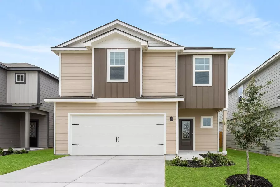 235 Surrey Oaks, Maxwell, TX 78656
