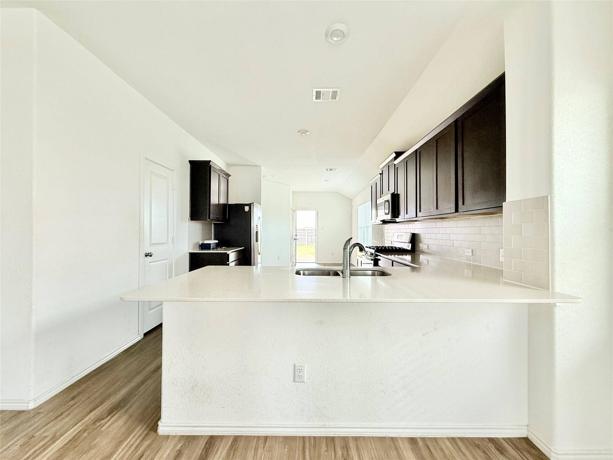 Hutto, TX 78634,140 Canley LOOP