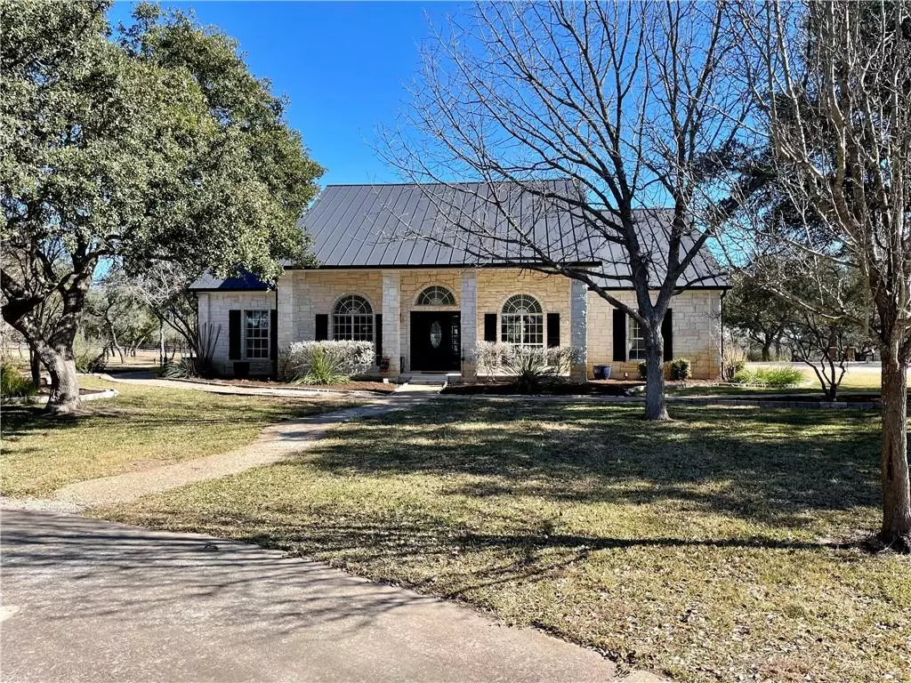 Dripping Springs, TX 78620,823 Post Oak DR