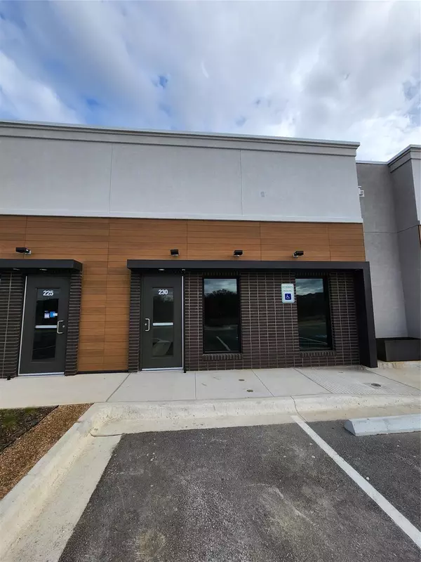 2261 GATTIS SCHOOL RD RD #230, Round Rock, TX 78664