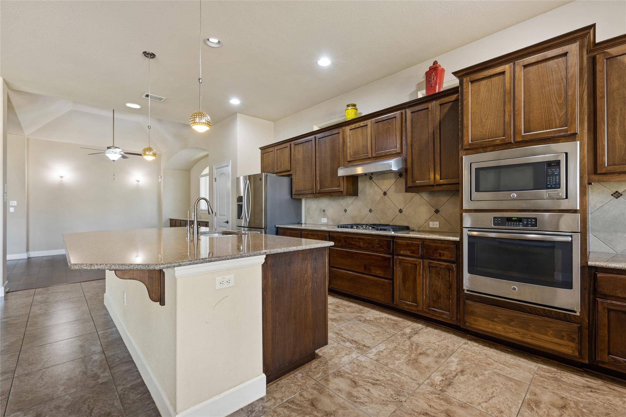 Austin, TX 78717,213 Southern Cross DR