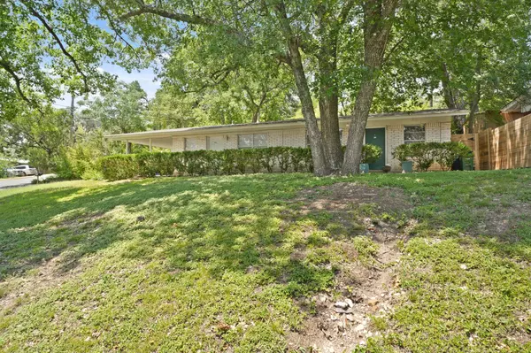 801 Terrell Hill DR, Austin, TX 78704