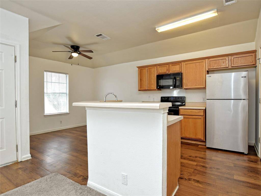 Cedar Park, TX 78613,3201 El Salido PKWY #511