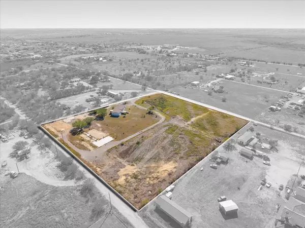 1307 Graef RD #B, Kyle, TX 78640