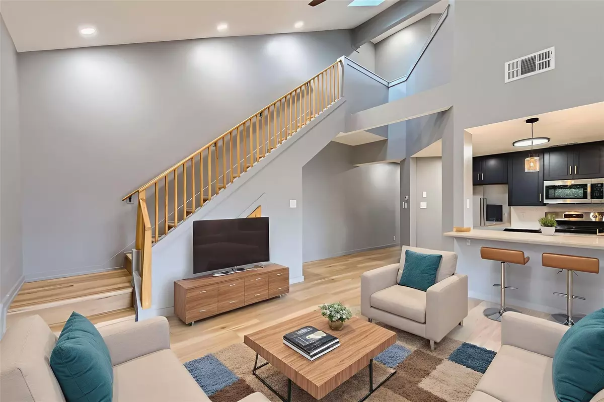 Austin, TX 78746,1707 Spyglass DR #60