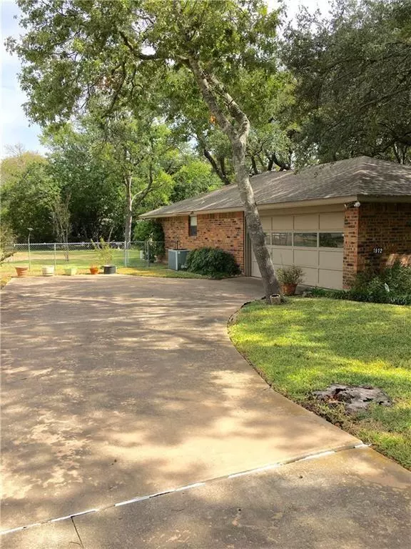 Leander, TX 78641,1912 S West DR