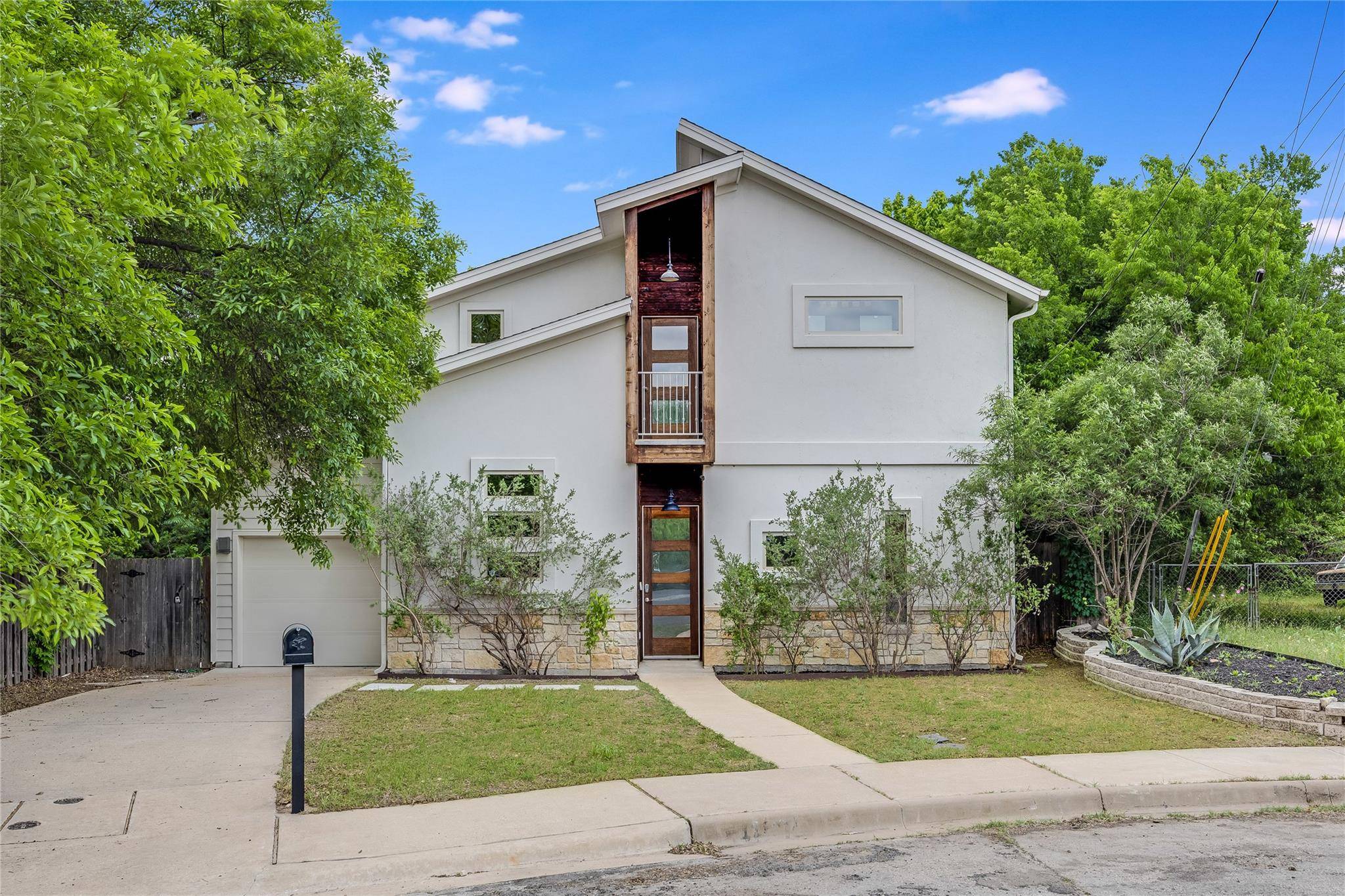 1189 Graham ST, Austin, TX 78702