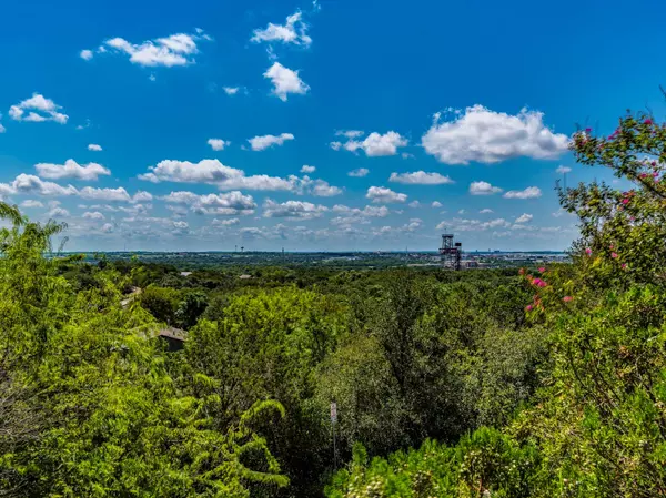 1000 Advance ST, San Marcos, TX 78666