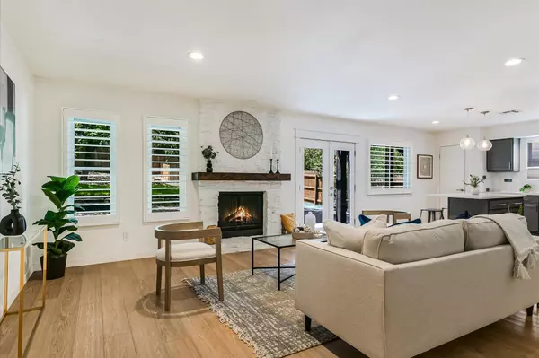 3201 Harpers Ferry LN, Austin, TX 78745