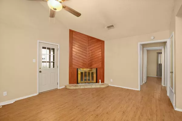Georgetown, TX 78628,3505 Rocky Hollow TRL #B