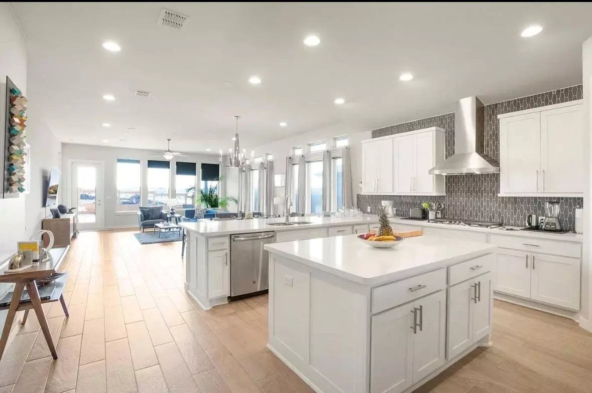 Austin, TX 78744,7801 Orizzonte ST
