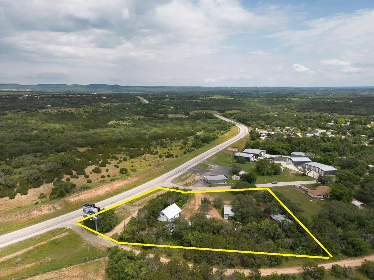 Marble Falls, TX 78654,104 Helens RD