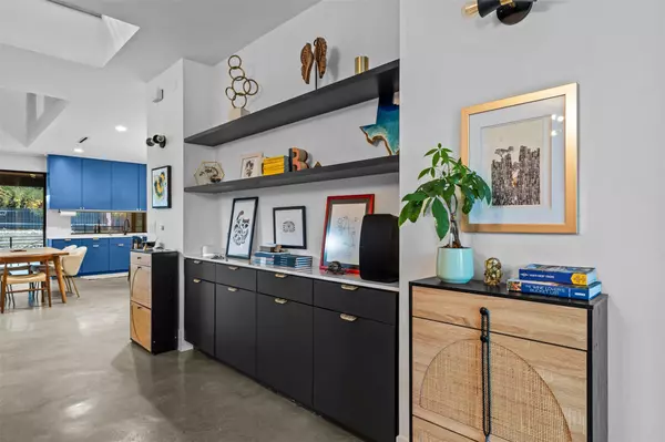 Austin, TX 78731,5704 Driftwood DR