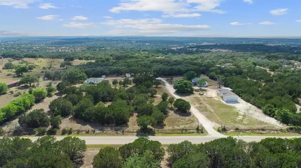 1181 Lost Oak TRL, Johnson City, TX 78636