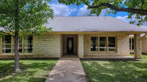 Liberty Hill, TX 78642,301 Greenleaf DR