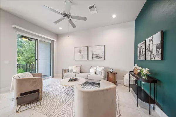 Austin, TX 78723,3108 E 51st ST #203