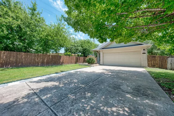 Hutto, TX 78634,216 Cassandra DR