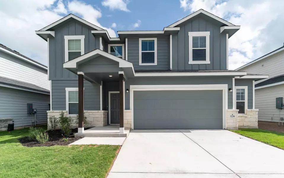 1236 Sweden, Seguin, TX 78155