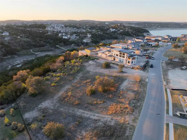 Austin, TX 78738,606 Casasanta TRL