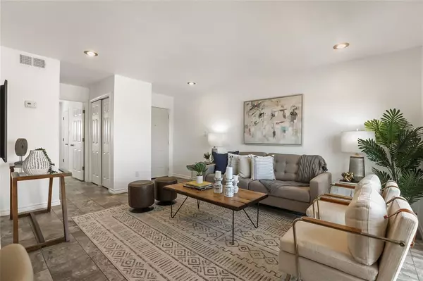 3819 Southway DR #114, Austin, TX 78704
