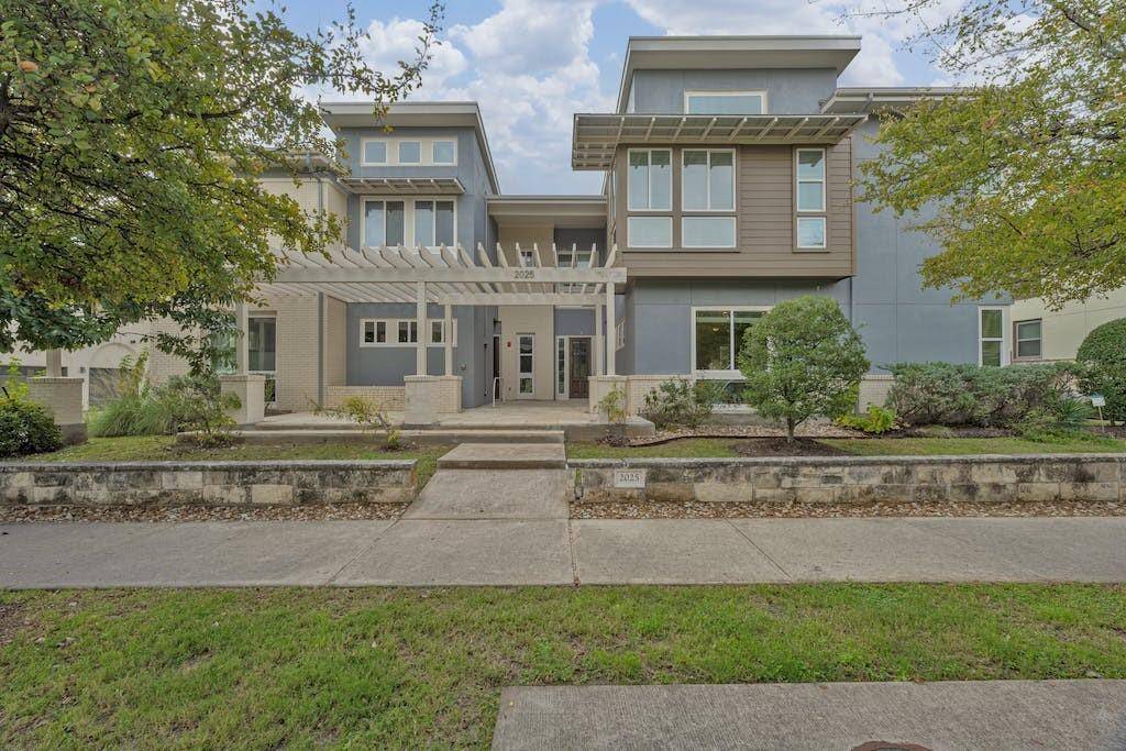 2025 Simond Ave #D, Austin, TX 78723