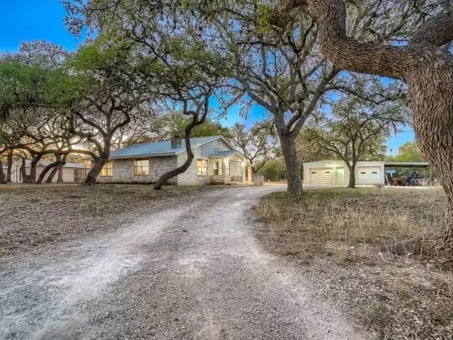 New Braunfels, TX 78132,2927 Rolling Oaks DR