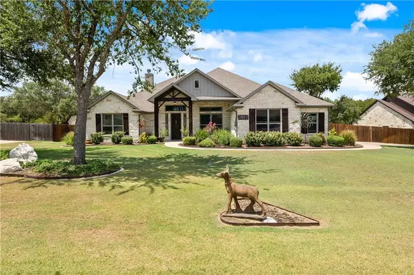 1017 Deer XING, Salado, TX 76571