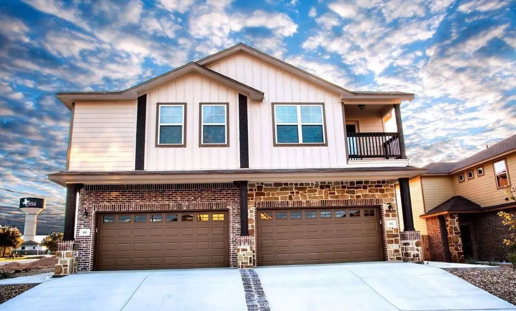 Kyle, TX 78640,101 and 107 Lakeview CT