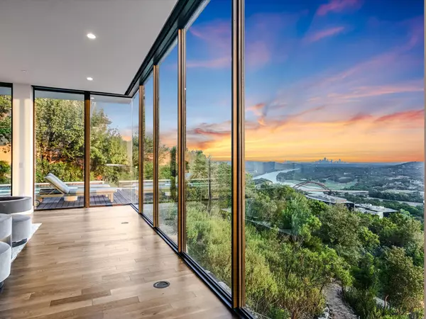 Austin, TX 78730,6607 W Courtyard DR