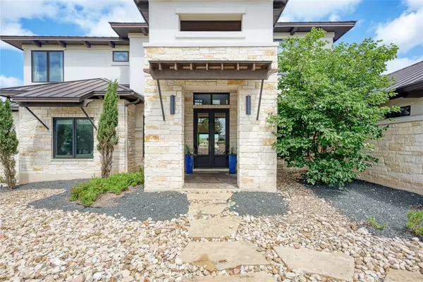 Austin, TX 78738,8100 Magnolia Ridge CV