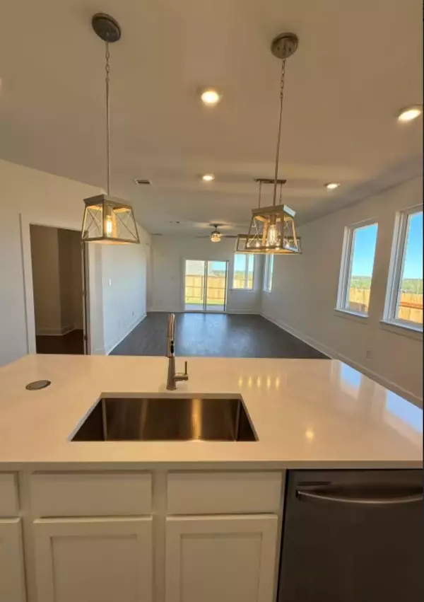 Kyle, TX 78640,211 Jarred Bryant Ave