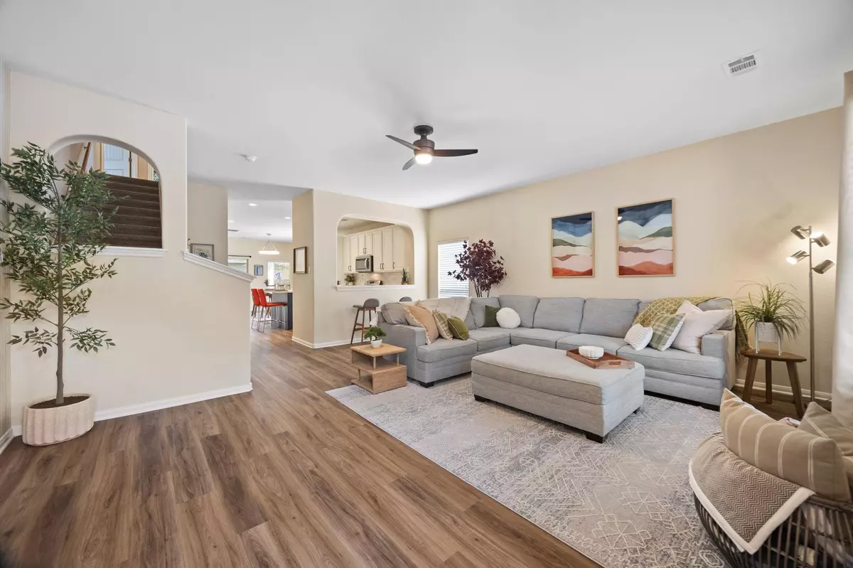 Austin, TX 78745,2200 Amur DR