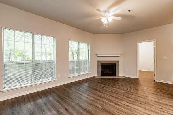 Austin, TX 78705,2204 San Gabriel ST #104