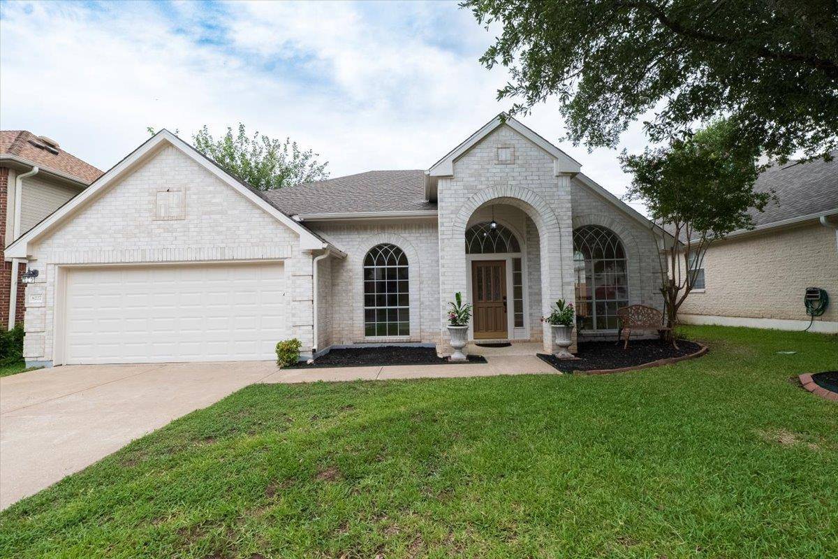 8227 Broken Branch DR, Round Rock, TX 78681