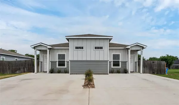 530 E Baxter ST,  Seguin,  TX 78155